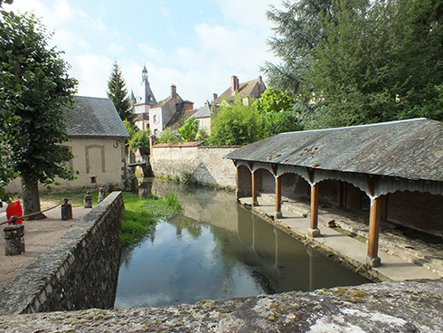 PETITES CITÉS DE CARACTÈRE PETITES CITÉS DE CARACTÈRE Association